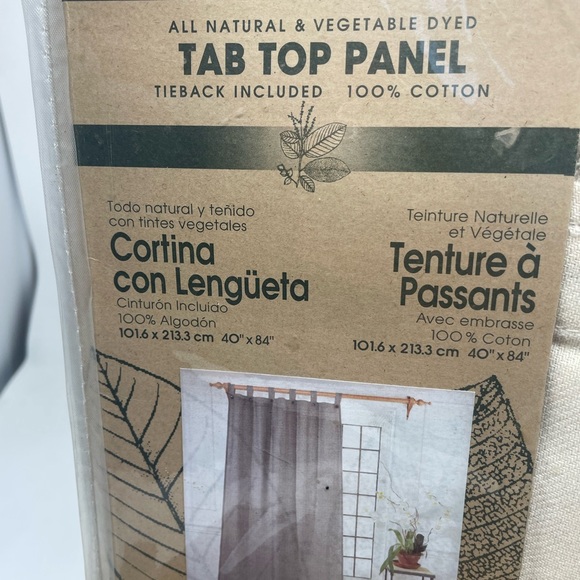 PARK B. SMITH NWT Eco Twill Chambray Tab Top Curtain Panel 40 inches x 84 inches - Picture 2 of 8